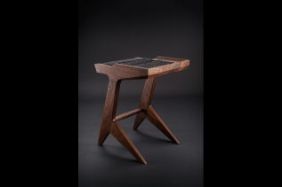 Bixby stool thumb